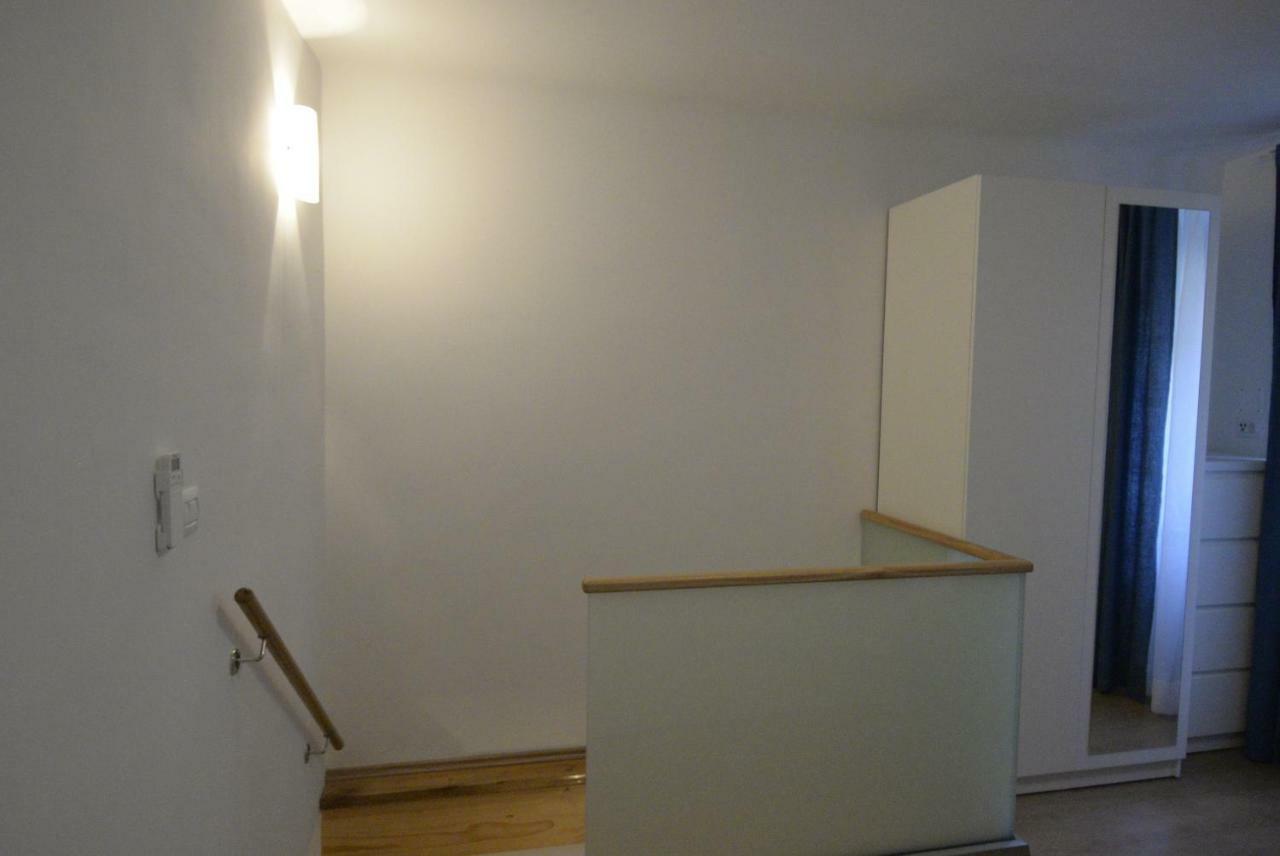 Apartments And Rooms Oliva Cres Bagian luar foto