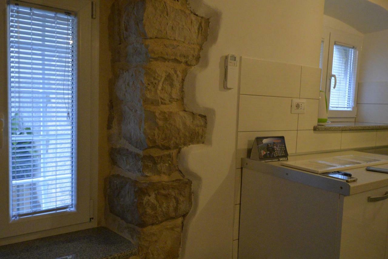 Apartments And Rooms Oliva Cres Bagian luar foto
